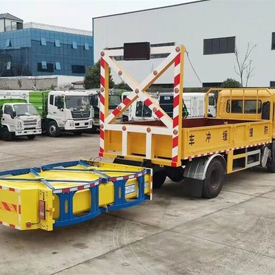 程力防撞車(chē)與黃浦防撞緩沖車(chē)的作用及掃路車(chē)功能介紹